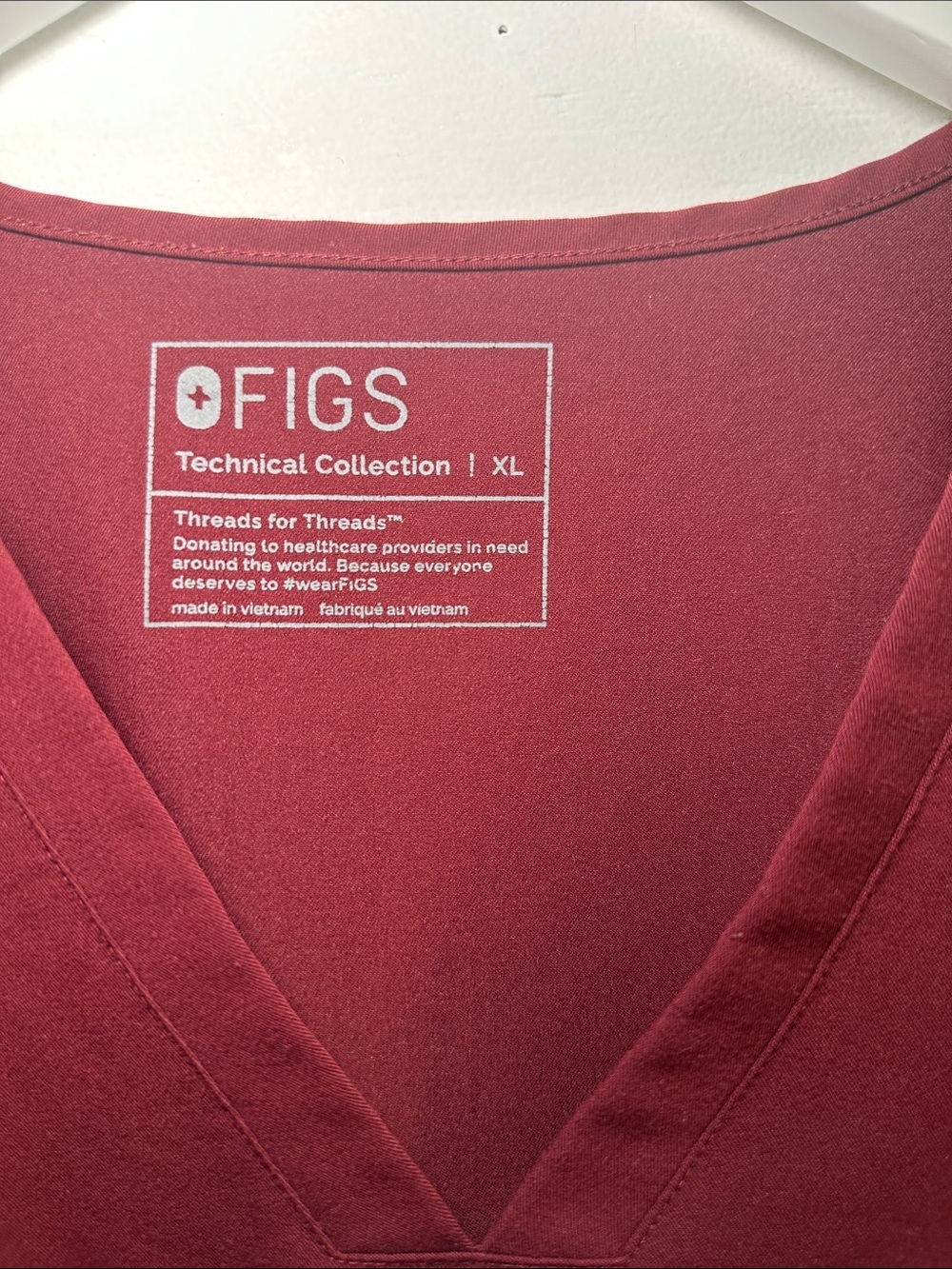 Figs Women’s Casma Scrub Top - Picture 2 of 8